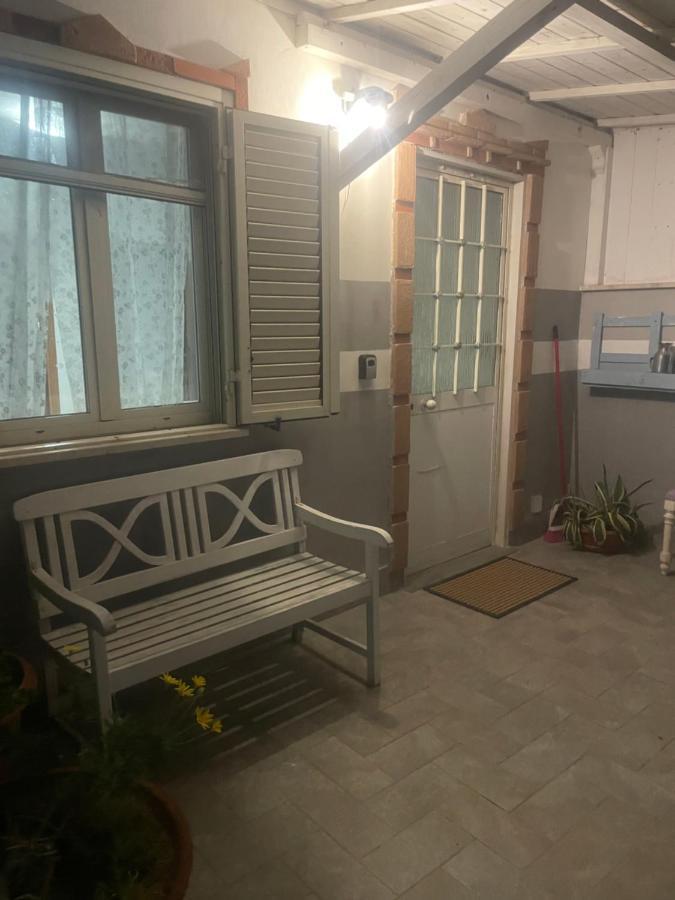 Airport Apartment Happyhouse フィウミチーノ エクステリア 写真